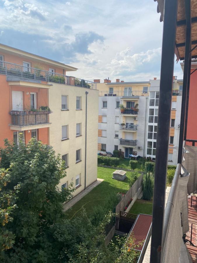 Barbara'S Apartment Budapest Exterior foto